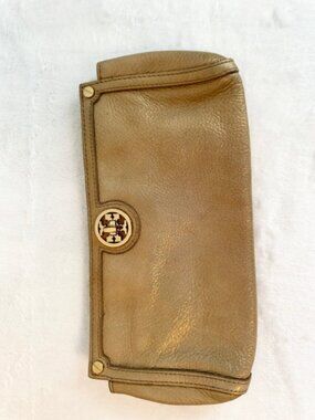 Tory Burch Suede Clutch Champagne Gold Turn Lock Logo Y2K Evening Bag